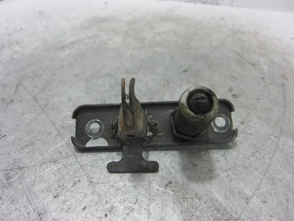 Foto de CERRADURA CAPO LAND ROVER FREELANDER (LN)(01.1998) 1.8 CAT (120 CV / 88 KW) referencia 1927635