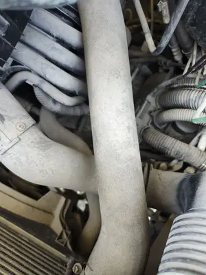 Foto de MANGUERAS INTERCOOLER NISSAN INTERSTAR (X70) 2.5 dCi Diesel CAT (114 CV / 84 KW)