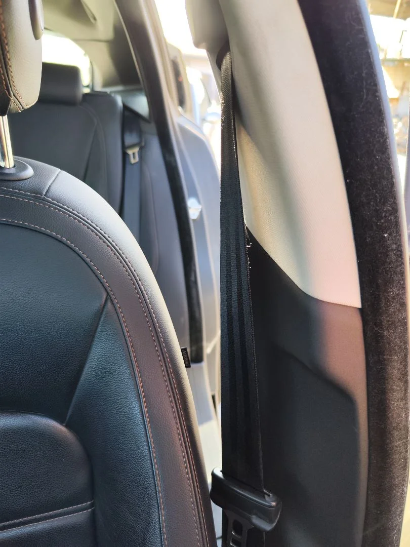 Foto de CINTURON SEGURIDAD DELANTERO IZQUIERDO JAGUAR F-PACE 3.0 V6 Diesel CAT (301 CV / 221 KW) referencia HK83611B09