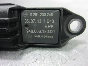 Foto de SENSOR PRESION PORSCHE CAYENNE (TIPO 92A) referencia 0261230248 foto 3