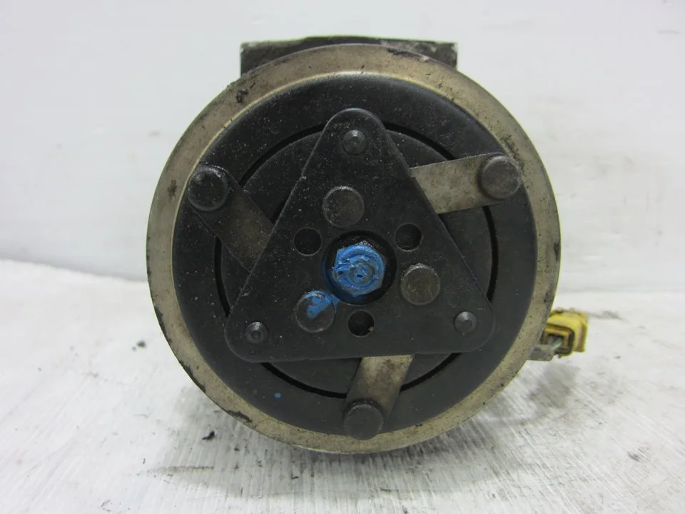 Foto de COMPRESOR AIRE ACONDICIONADO PEUGEOT PARTNER TEPEE 1.6 (90 CV / 66 KW) referencia 9645440480