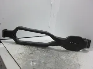 Foto de TUBO PORSCHE MACAN (95BA) referencia 95B857039C foto 2