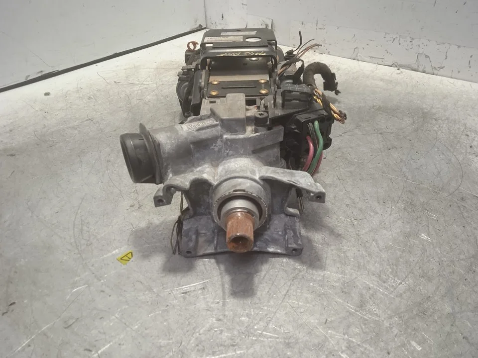 Foto de COLUMNA DIRECCION BMW SERIE X5 (E53) 3.0 Turbodiesel CAT (218 CV / 160 KW) referencia 10942659