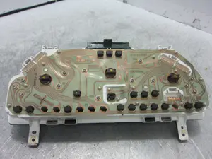 Foto de CUADRO INSTRUMENTOS LAND ROVER FREELANDER (LN)(01.1998) 1.8 CAT (120 CV / 88 KW) referencia 52010468A foto 4