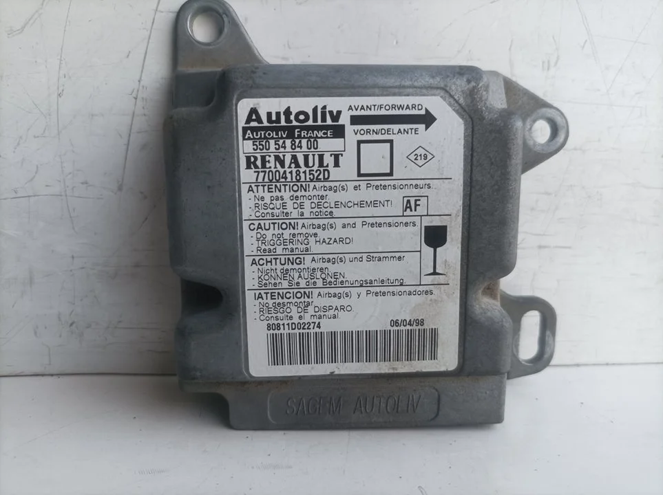 Foto de CENTRALITA AIRBAG RENAULT MEGANE I CLASSIC (LA0) referencia 7700418152D