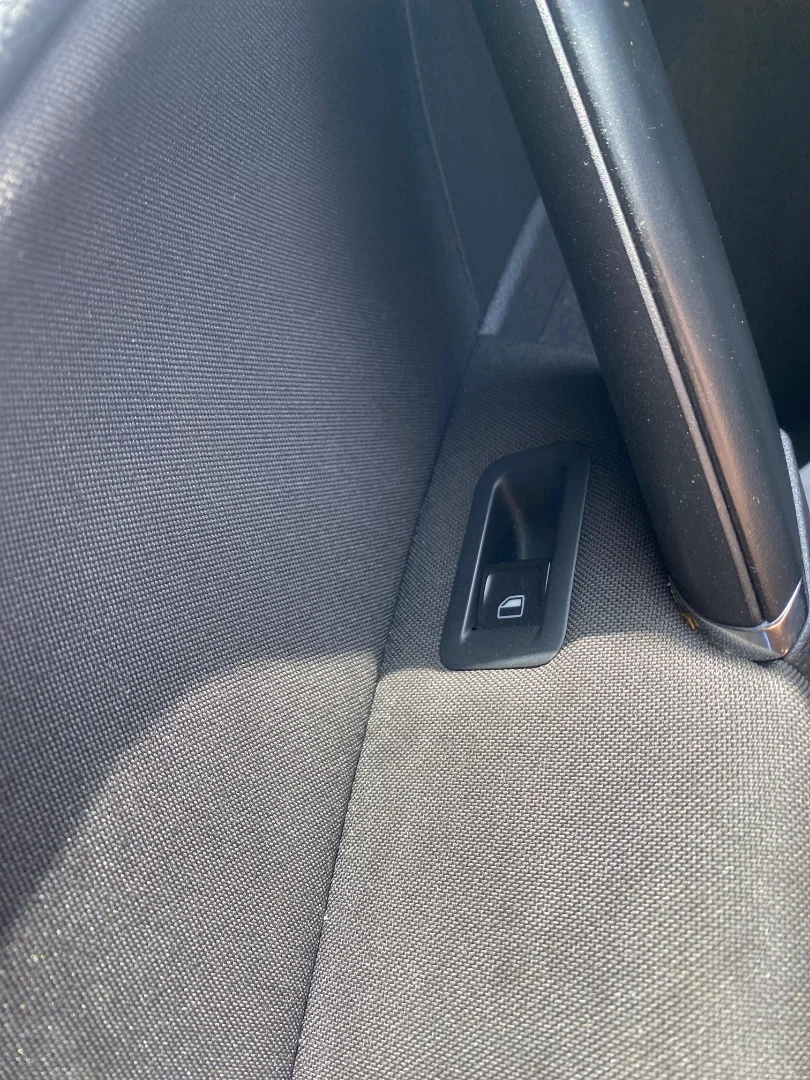 Foto de MANDO ELEVALUNAS DELANTERO IZQUIERDO VOLKSWAGEN GOLF VII (5G1/BE1) 1.4 16V TSI (122 CV / 90 KW)