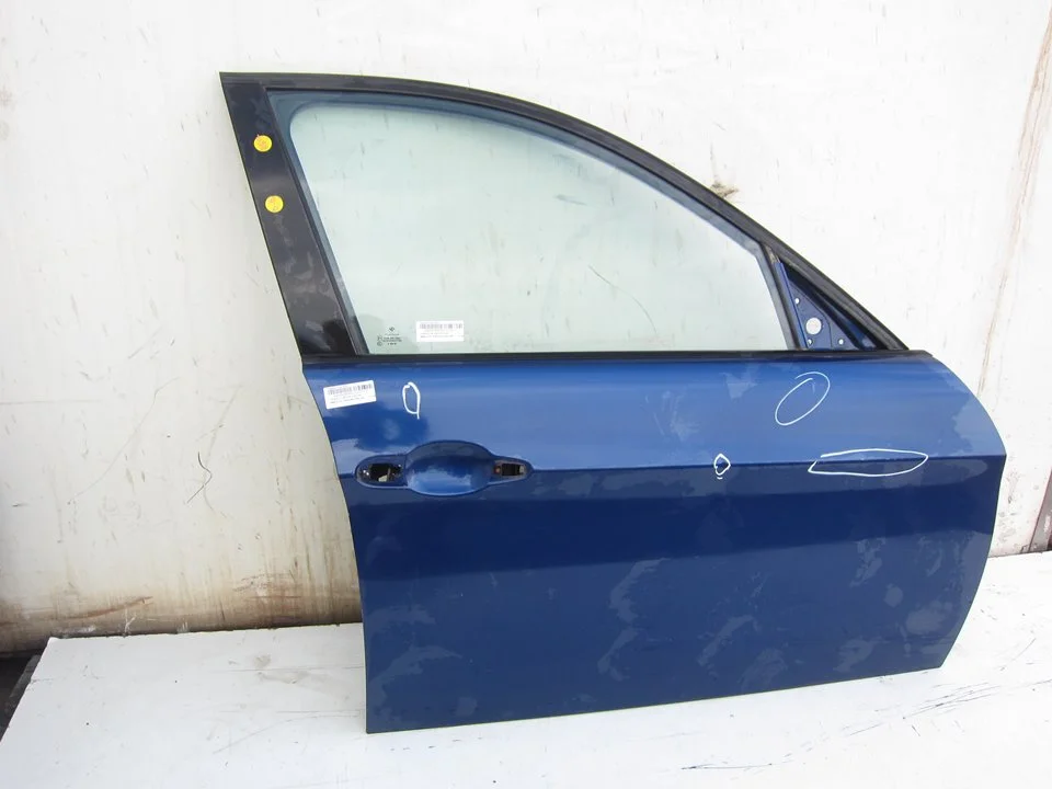 Foto de PUERTA DELANTERA DERECHA BMW SERIE 3 BERLINA (E90) 2.0 16V CAT (150 CV / 110 KW)