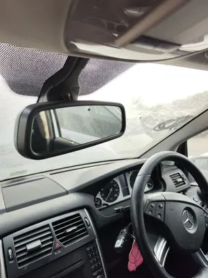 Foto de RETROVISOR INTERIOR MERCEDES-BENZ CLASE B (BM 245) 2.0 CDI CAT (109 CV / 80 KW)