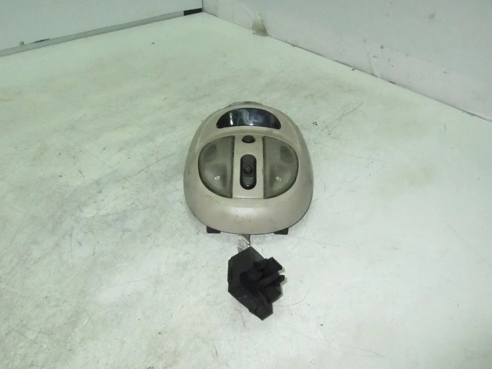 Foto de LUZ INTERIOR CHRYSLER PT CRUISER 2.0 16V CAT (141 CV / 104 KW) referencia 0TB77TRMA