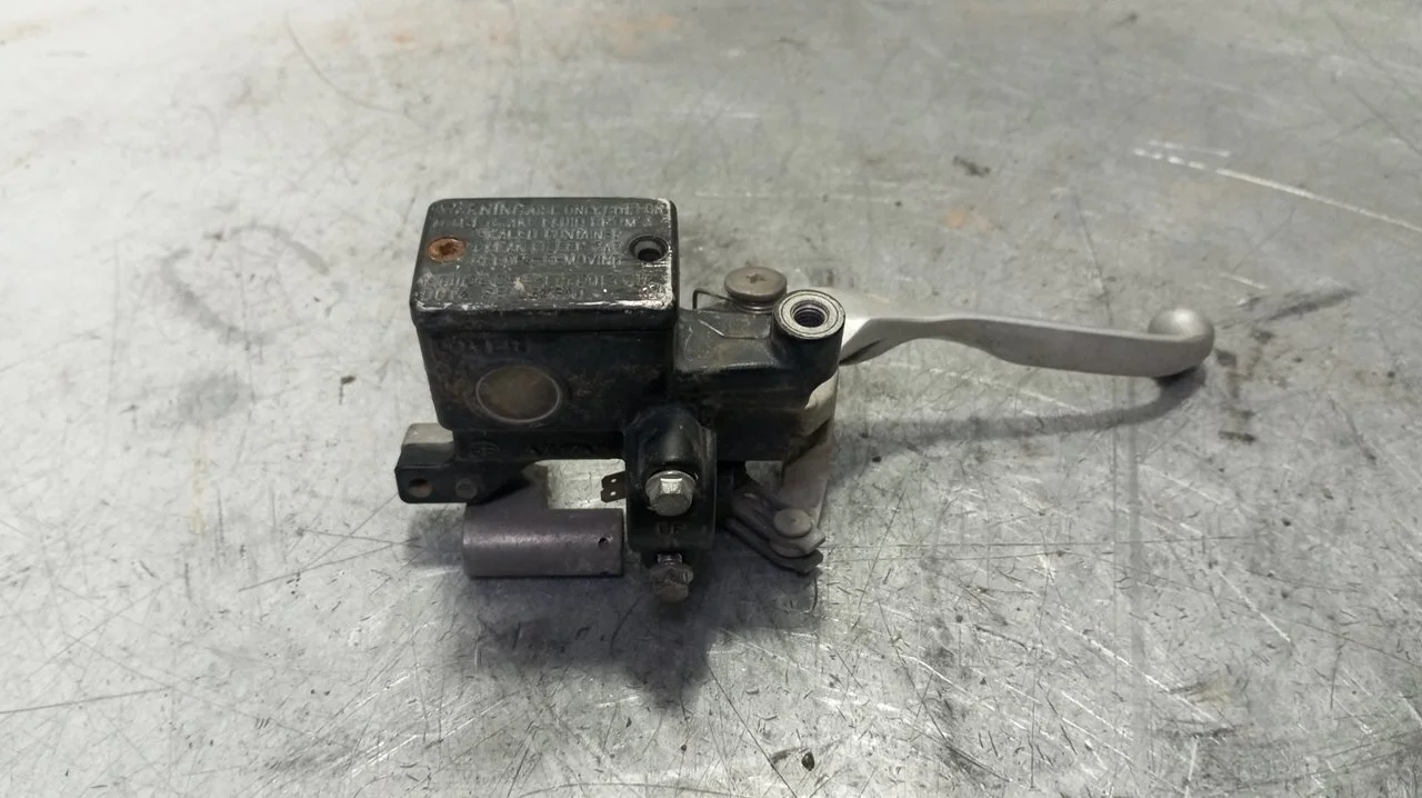 Foto de BOMBA FRENO DELANTERA HONDA SH 150 150 cm3 - 11 kW (15 CV / 11 KW) referencia 45500KPR901