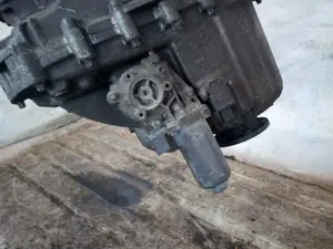 Foto de CAJA CAMBIOS LAND ROVER RANGE ROVER SPORT 2.7 Td V6 CAT (190 CV / 140 KW) referencia TGD500670 foto 7