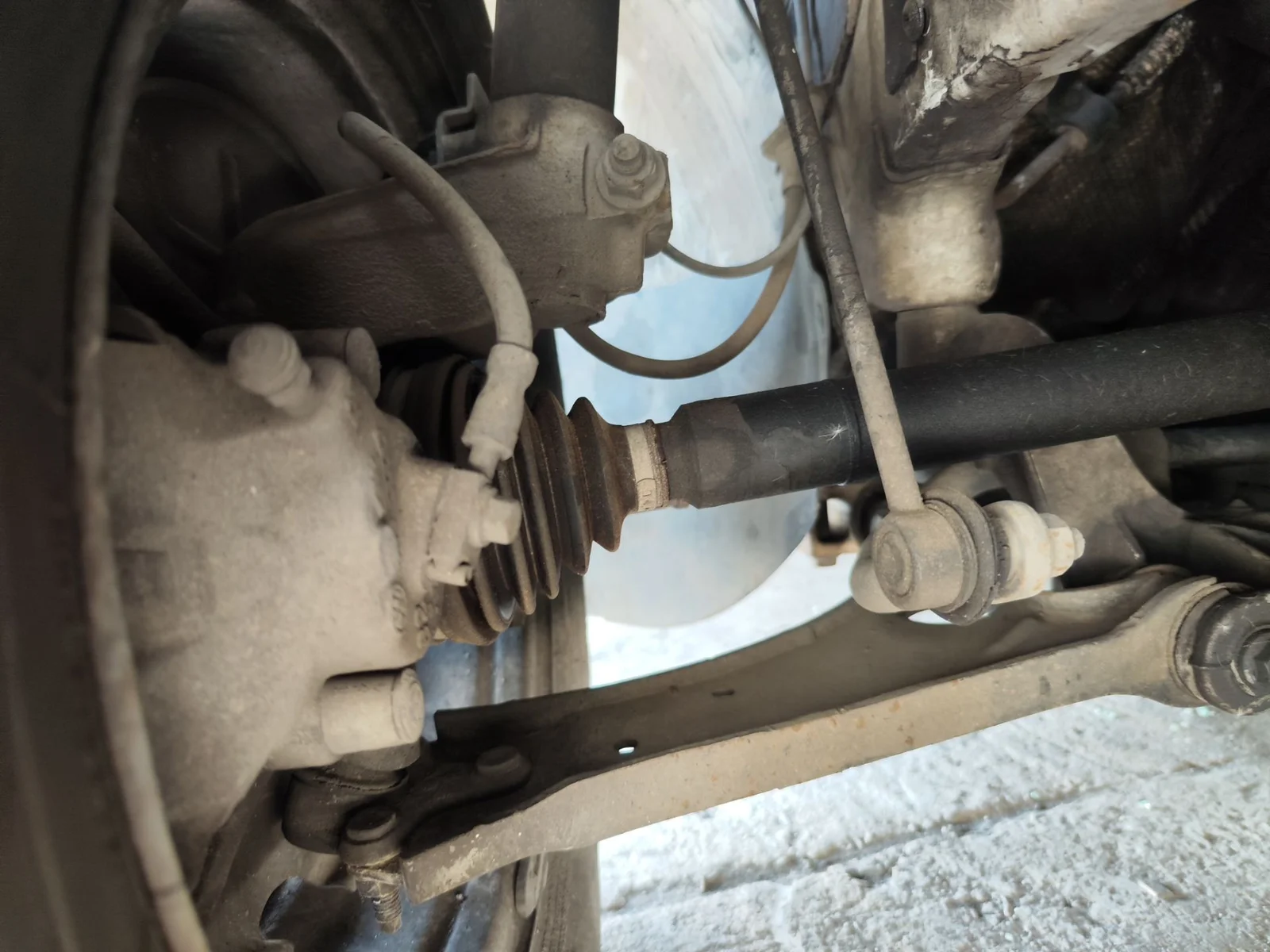 Foto de TRANSMISION DELANTERA DERECHA VOLKSWAGEN CADDY (2K)(02.2004) 1.9 TDI (BSU) (75 CV / 55 KW)
