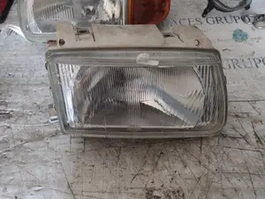 Foto de FARO DERECHO VOLKSWAGEN POLO III (6N1) 1.4  (60 CV / 44 KW) referencia 96249600