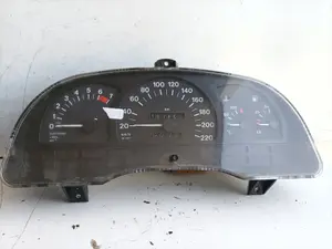 Foto de CUADRO INSTRUMENTOS OPEL ASTRA F BERLINA 1.6  (75 CV / 55 KW) referencia 90356303