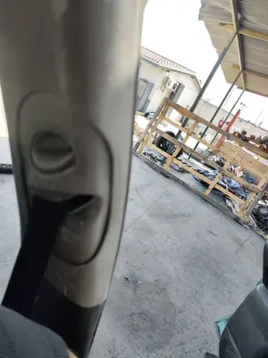 Foto de CINTURON SEGURIDAD DELANTERO IZQUIERDO FORD FOCUS BERLINA (CAK) 1.6 16V CAT (101 CV / 74 KW)