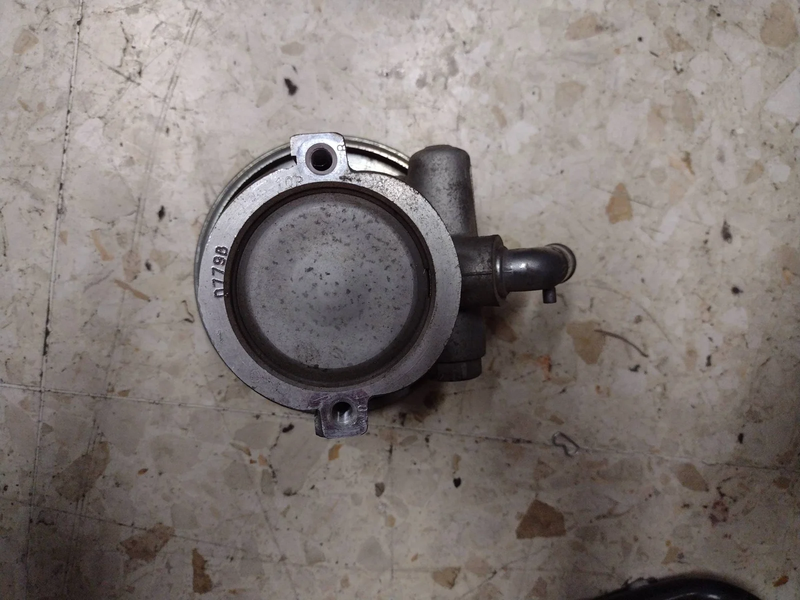 Foto de BOMBA DIRECCION CITROEN BERLINGO referencia 9665709080