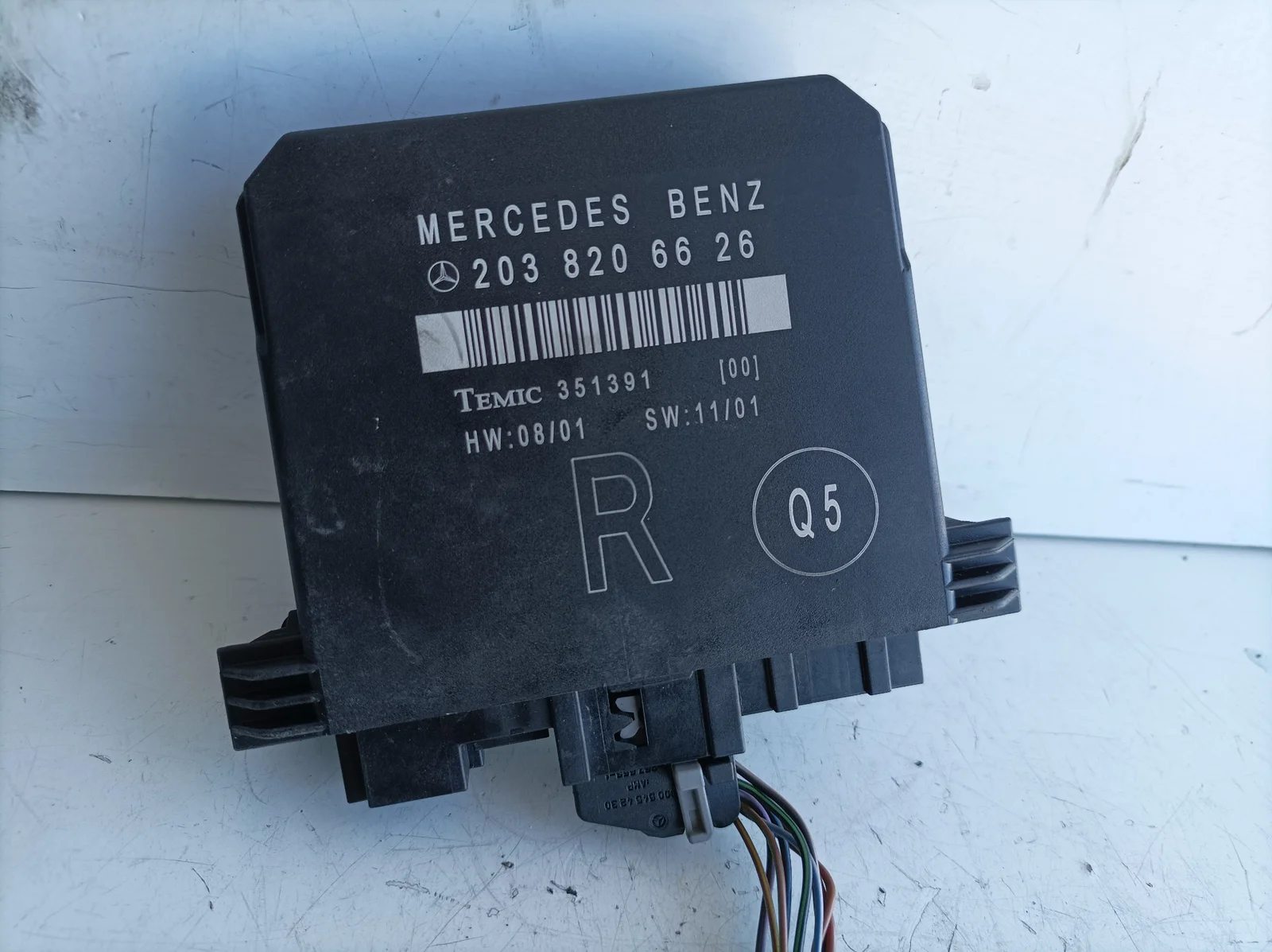 Foto de CENTRALITA CIERRE MERCEDES-BENZ CLASE C (BM 203) BERLINA referencia 2038206626