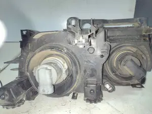Foto de FARO DERECHO BMW SERIE 3 COUPE (E46) referencia 1301073018 foto 4