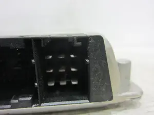 Foto de CENTRALITA MOTOR UCE AUDI A6 AVANT (4F5) referencia 4B0907401AE foto 6