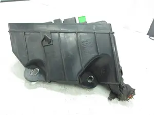 Foto de CAJA RELES / FUSIBLES SEAT ALTEA (5P1) referencia 5Q0937132A foto 2