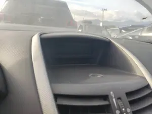 Foto de PANTALLA MULTIFUNCION PEUGEOT 207 1.6 HDi FAP CAT (9HZ / DV6TED4) (109 CV / 80 KW)