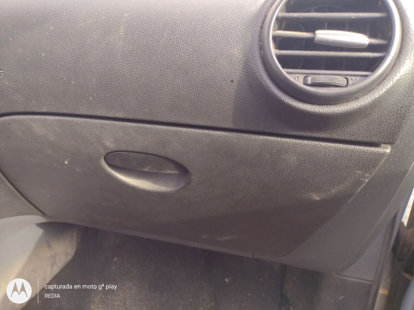 Foto de GUANTERA SEAT LEON (1P1) 1.9 TDI (105 CV / 77 KW)