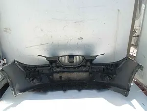 Foto de PARAGOLPES DELANTERO SEAT ALTEA (5P1) 1.9 TDI (105 CV / 77 KW) foto 4