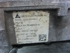 Foto de NO IDENTIFICADO TESLA MODEL S eléctrico 270 kW (367 CV / 270 KW) referencia DAP2500ABA foto 12