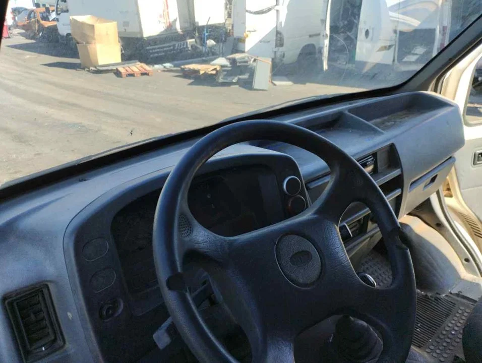 Foto de SALPICADERO FORD TRANSIT FURGÓN (CY/DY)(1986) 2.5 Diesel (80 CV / 59 KW)