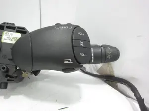 Foto de MANDO MULTIFUNCION RENAULT MEGANE I FASE 2 COUPE (DA...) 1.6 (107 CV / 79 KW) referencia 7700428227 foto 5