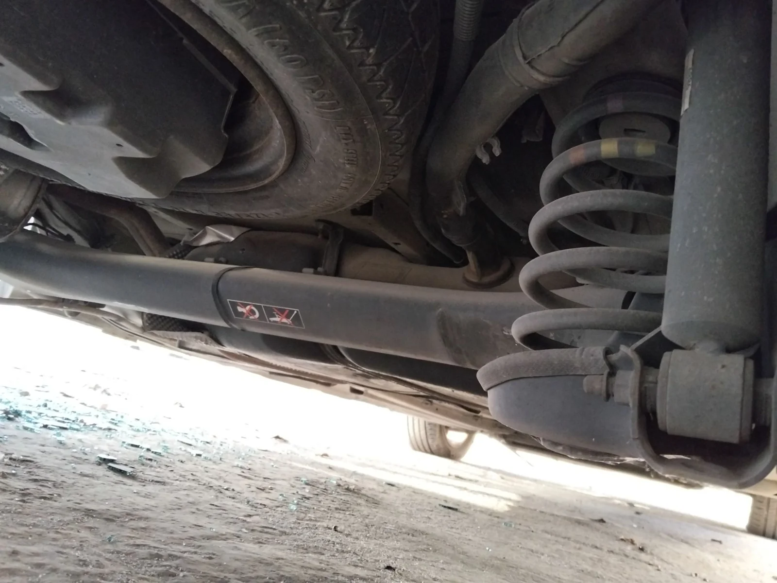 Foto de EJE TRASERO PEUGEOT 308 SW 1.6 HDi FAP CAT (9HZ / DV6TED4) (109 CV / 80 KW)