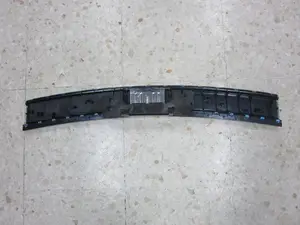 Foto de MOLDURA PORSCHE CAYENNE (TIPO 92A) referencia 7P0863459 foto 2