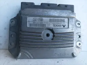 Foto de CENTRALITA MOTOR UCE RENAULT MEGANE II BERLINA 5P 2.0  (135 CV / 99 KW) referencia 8200298457