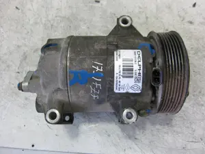 Foto de COMPRESOR AIRE ACONDICIONADO RENAULT MEGANE II BERLINA 3P 1.9 dCi Diesel FAP (131 CV / 96 KW) referencia 8200678499