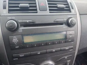 Foto de SISTEMA AUDIO / RADIO CD TOYOTA COROLLA (E15) 1.4 Turbodiesel CAT (90 CV / 66 KW)