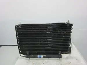 Foto de CONDENSADOR / RADIADOR AIRE ACONDICIONADO JAGUAR XJ 4.0 CAT (320 CV / 235 KW) referencia MNA7390AA foto 4
