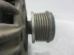 Foto de ALTERNADOR DACIA DOKKER referencia 231005933R foto 7
