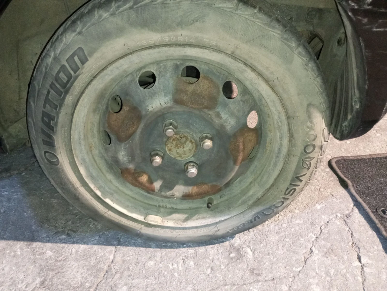 Foto de LLANTA KIA PICANTO (SA) 1.1 CAT (65 CV / 48 KW)
