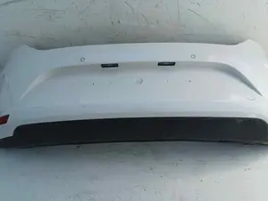 Foto de PARAGOLPES TRASERO SEAT LEON (5F1) 1.6 TDI (105 CV / 77 KW) referencia 6F0807421 foto 4
