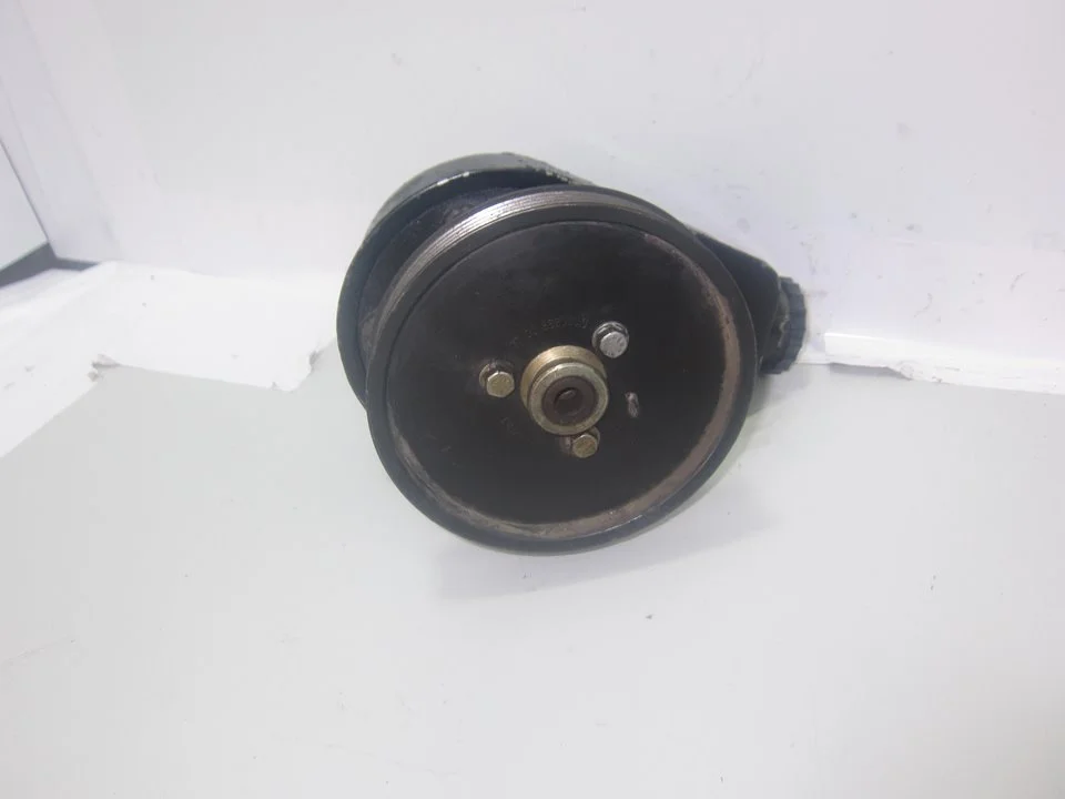 Foto de BOMBA SERVODIRECCION RENAULT MEGANE I BERL./ BERL. CON PORTÓN (BA0) referencia 7700862030