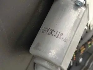 Foto de ELEVALUNAS DELANTERO DERECHO PORSCHE PANAMERA (TIPO 970) referencia 97053722200 foto 2