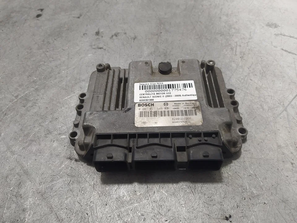 Foto de CENTRALITA MOTOR UCE RENAULT SCENIC II (JM) referencia 8200391966