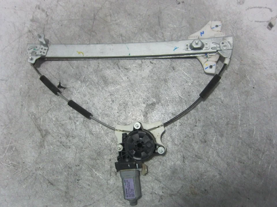 Foto de ELEVALUNAS DELANTERO IZQUIERDO HYUNDAI I20 (GB) 1.2 16V CAT (84 CV / 62 KW) referencia 82450C7000