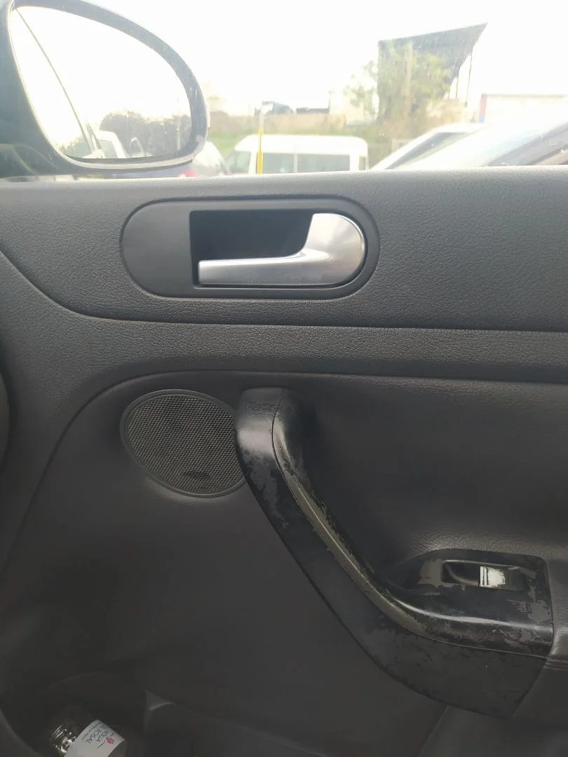 Foto de MANETA INTERIOR DELANTERA DERECHA VOLKSWAGEN GOLF PLUS V (5M1) 1.9 TDI (105 CV / 77 KW)