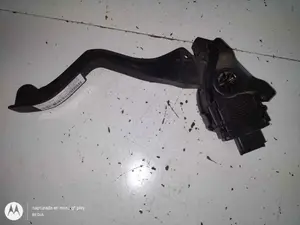 Foto de POTENCIOMETRO PEDAL CITROEN C3 1.4 HDi (68 CV / 50 KW) referencia 9671433680 foto 2