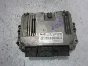 Foto de CENTRALITA MOTOR UCE RENAULT SCENIC II (JM) 1.9 dCi Diesel (120 CV / 88 KW) referencia 8200391966