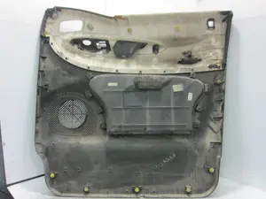Foto de GUARNECIDO PUERTA DELANTERA IZQUIERDA HYUNDAI H-1 STAREX () 2.5 Turbodiesel (99 CV / 73 KW) referencia 823714A000 foto 2