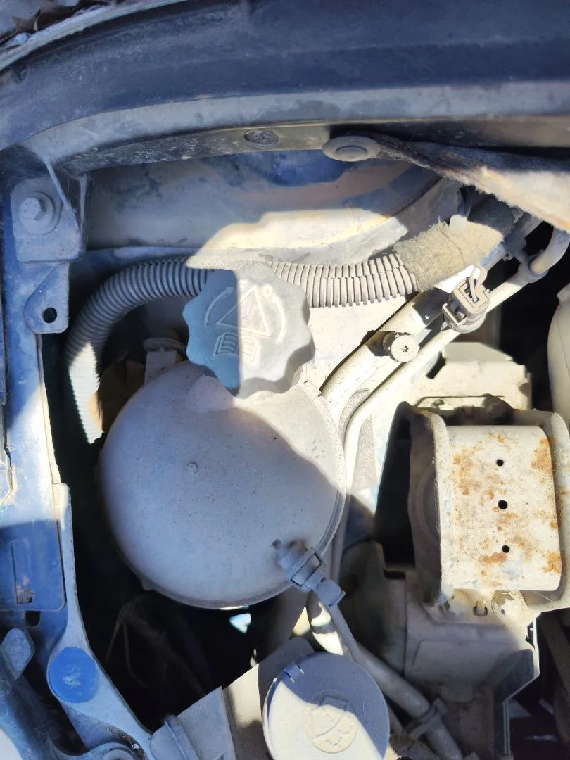 Foto de DEPOSITO EXPANSION PEUGEOT 307 BERLINA (S2) 1.4 16V CAT (KFU / ET3J4) (88 CV / 65 KW)