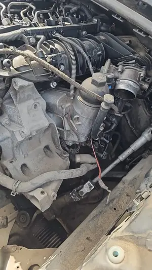 Foto de MOTOR COMPLETO BMW SERIE 3 BERLINA (E90) 2.0 16V Diesel (163 CV / 120 KW) referencia 204D4 foto 2