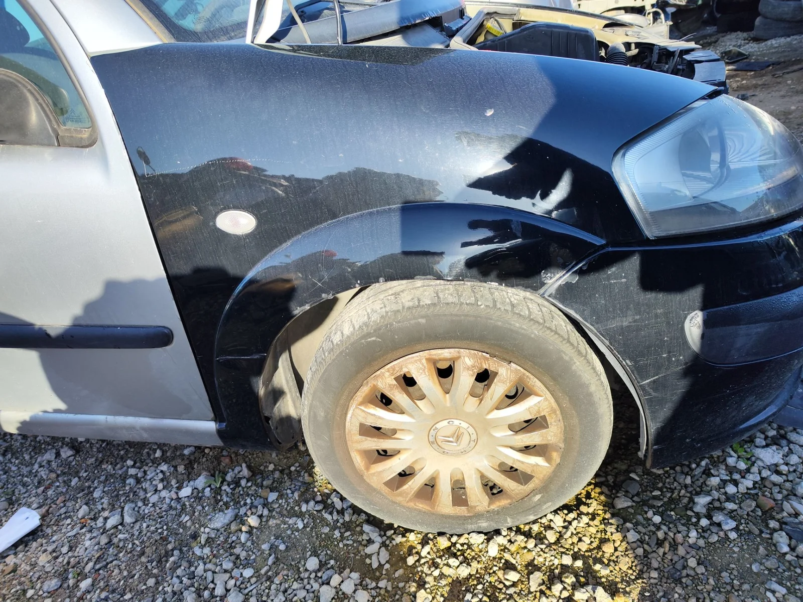 Foto de ALETA DELANTERA DERECHA CITROEN C3 1.4 (73 CV / 54 KW)